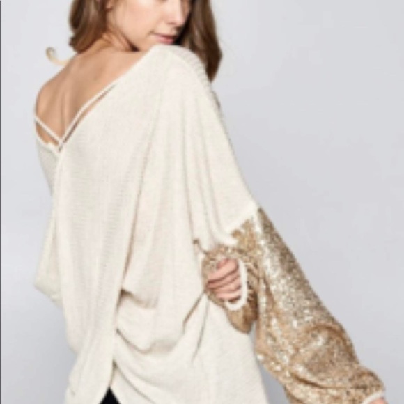 Top - Picture 2 of 5